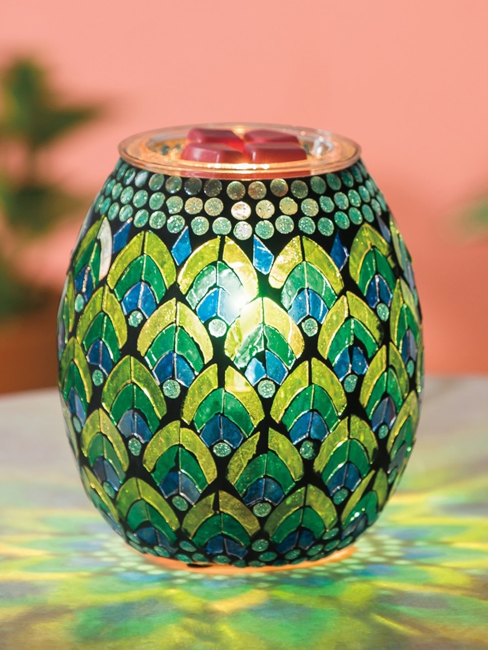 Scentsy Flaunt your feathers wax warmer.- Elegant Home Accent